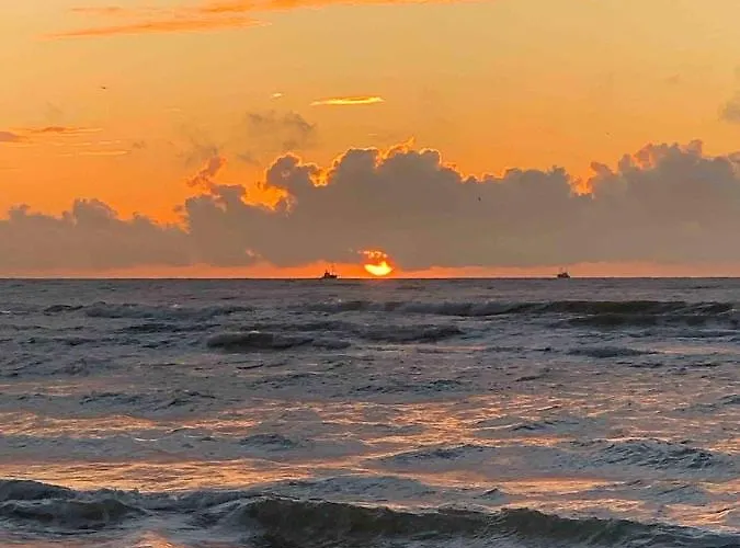 דירה Cosy By The Sea